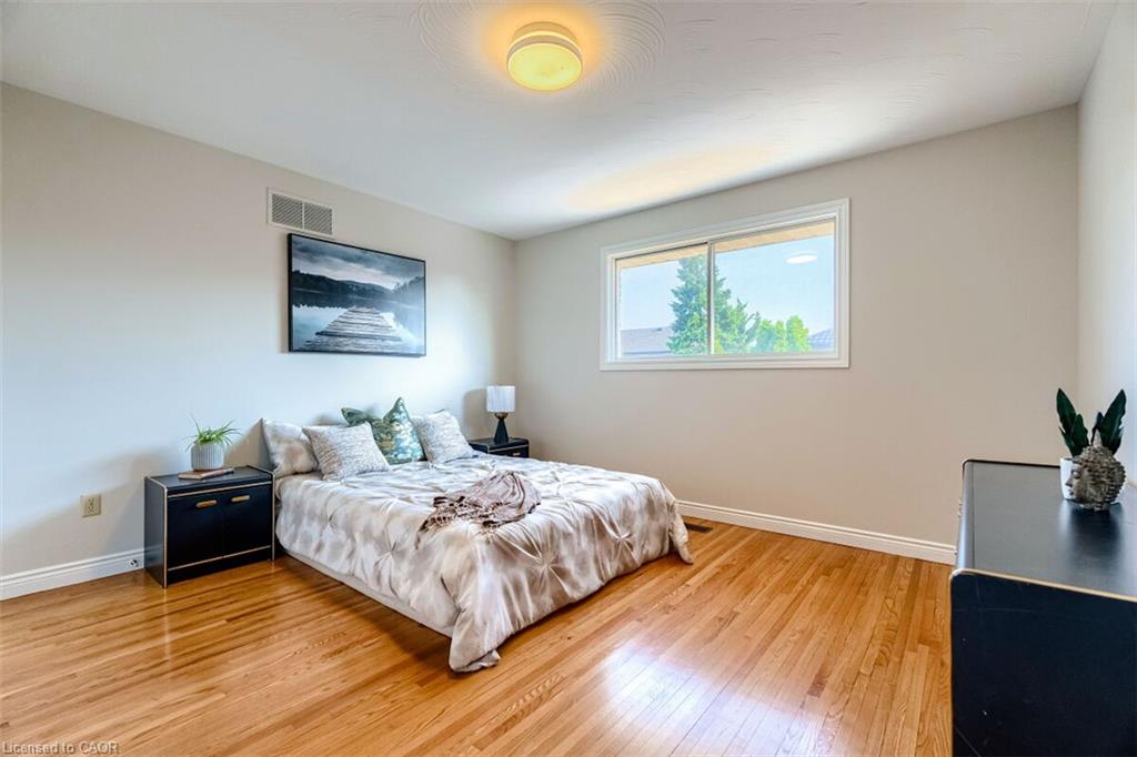 16 Vogue Court Property Photo 31
