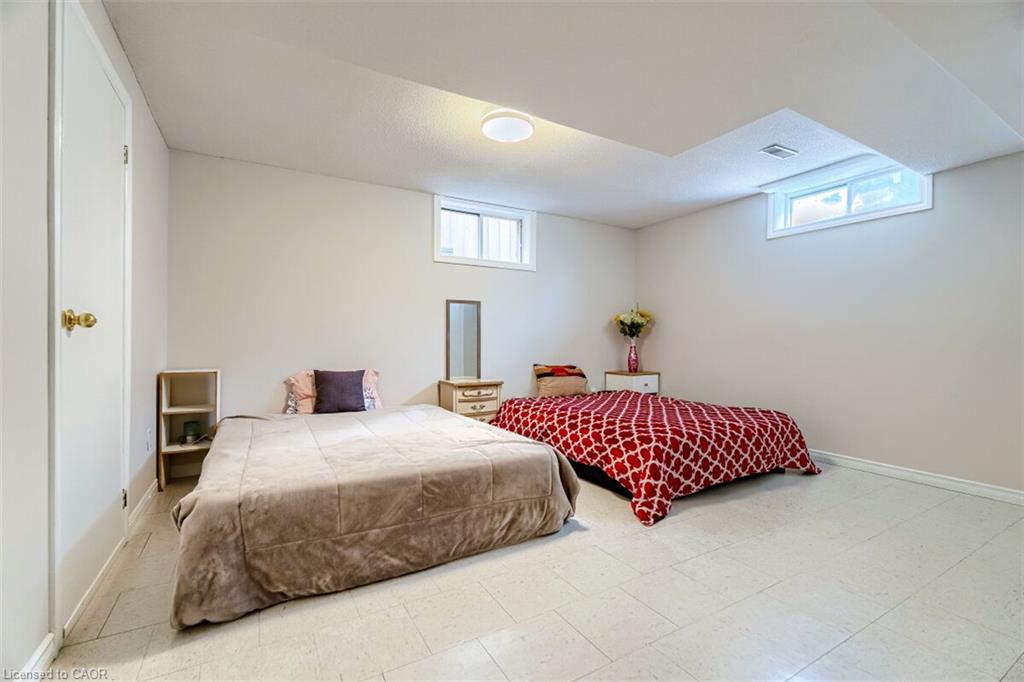 16 Vogue Court Property Photo 43