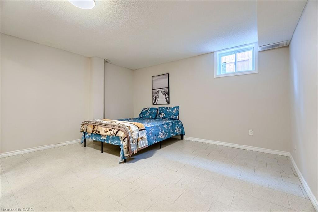 16 Vogue Court Property Photo 44