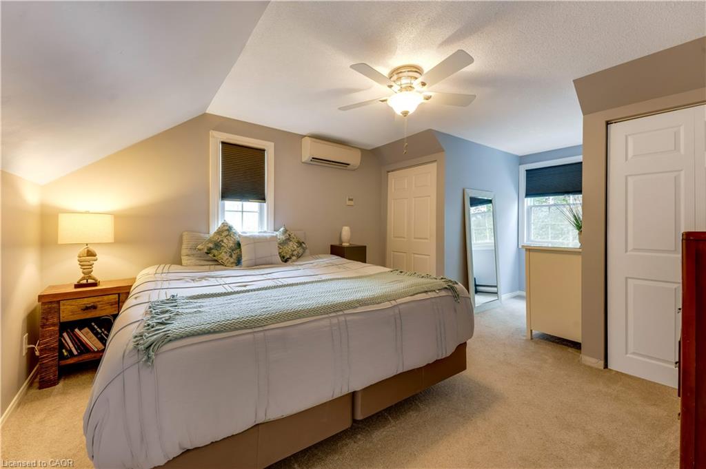 11 Nipigon Place Property Photo 18