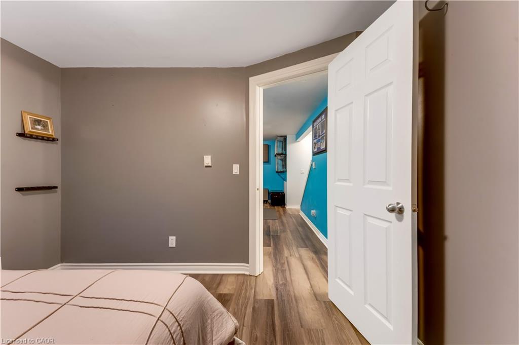 11 Nipigon Place Property Photo 31