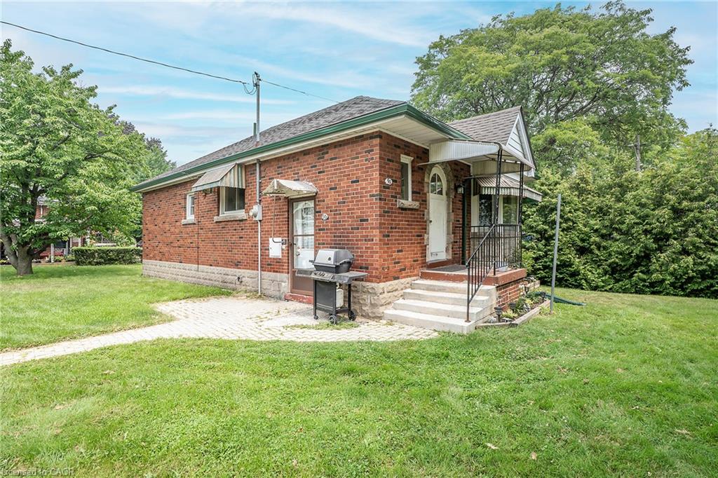 90 Osler Drive Property Photo 19