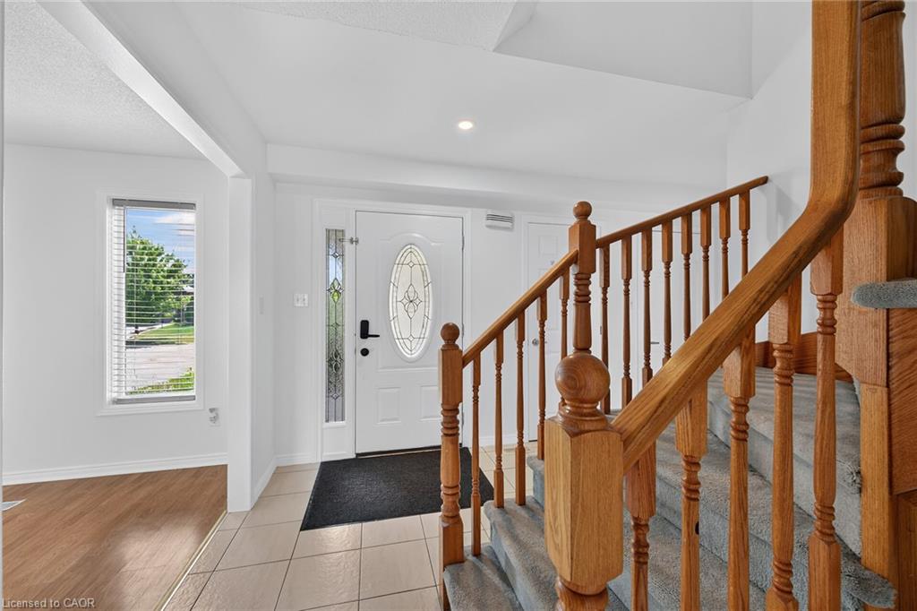 21 Springgarden Crescent Property Photo 4