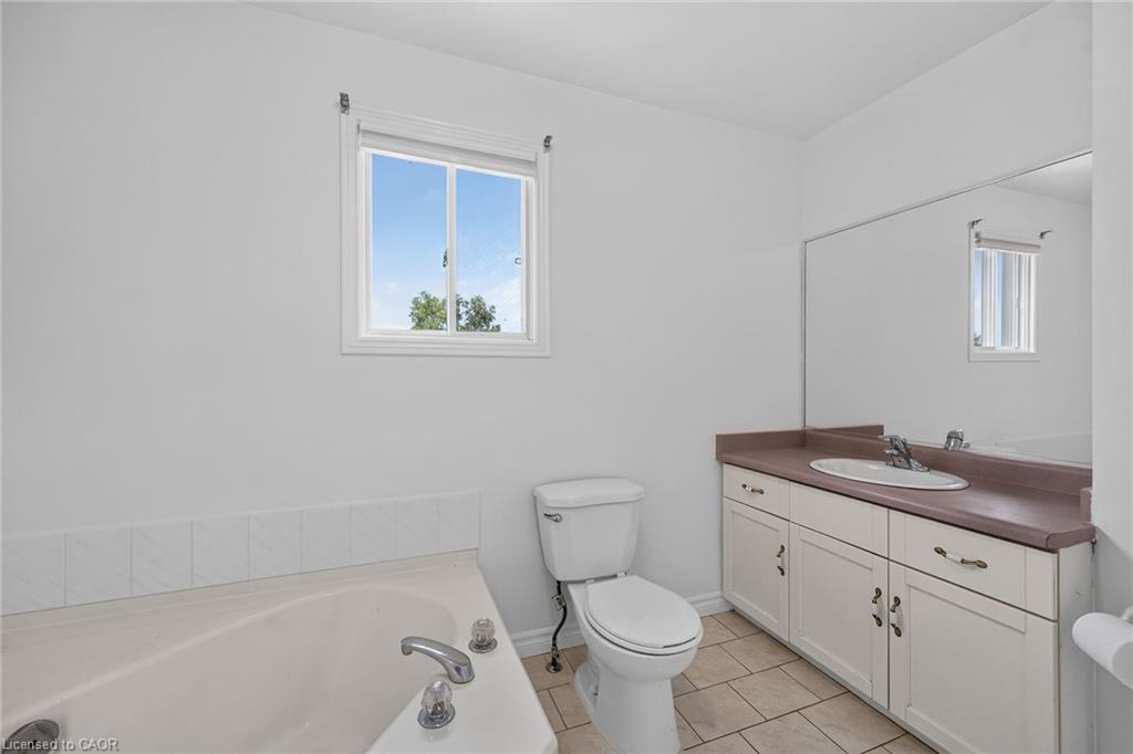 21 Springgarden Crescent Property Photo 23