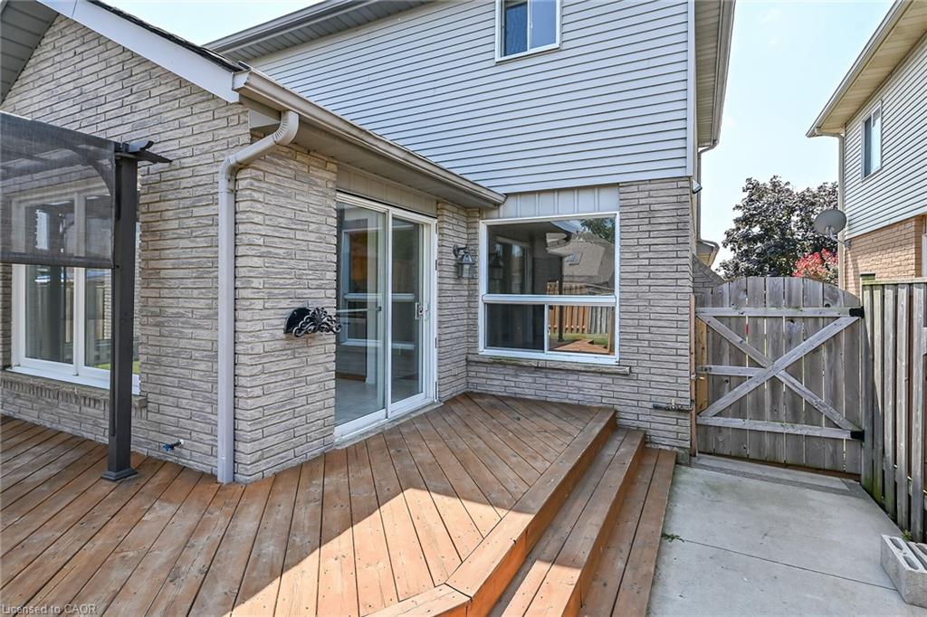 21 Springgarden Crescent Property Photo 41
