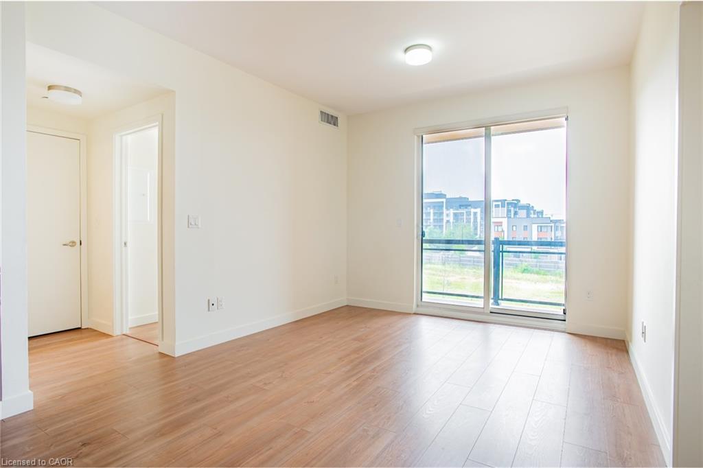 304-150 Sabina Drive Property Photo 9