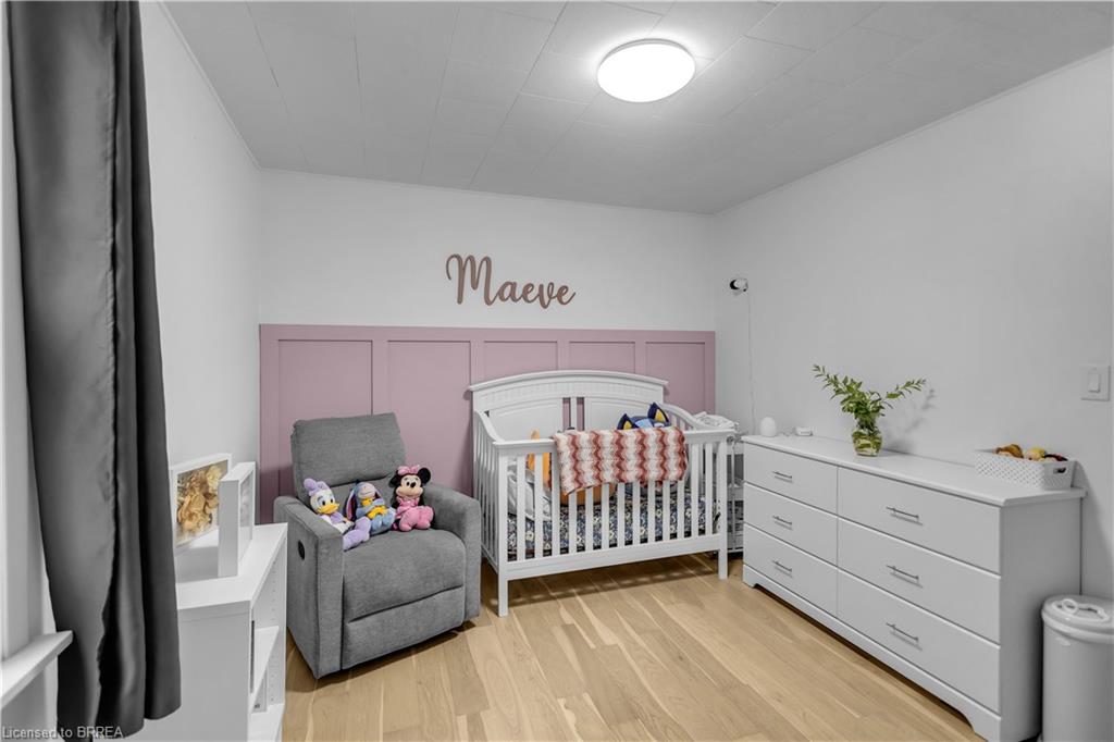 76 Wood Street Property Photo 18
