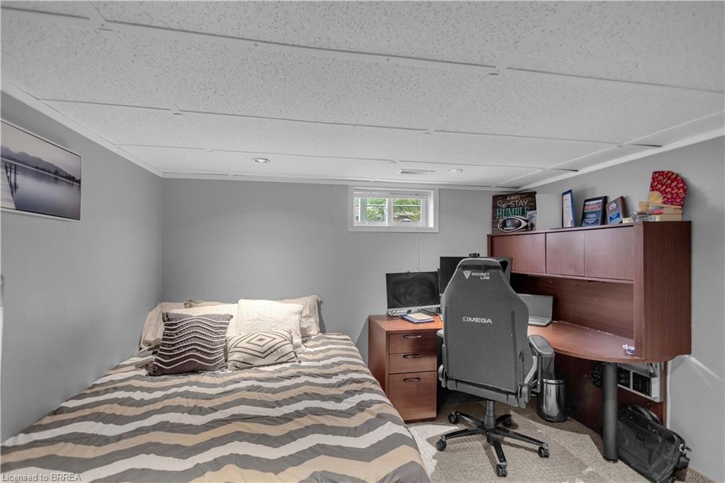 76 Wood Street Property Photo 29