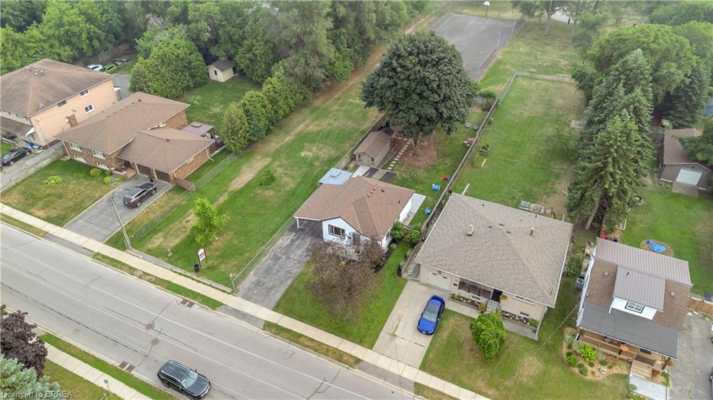 76 Wood Street Property Photo 46
