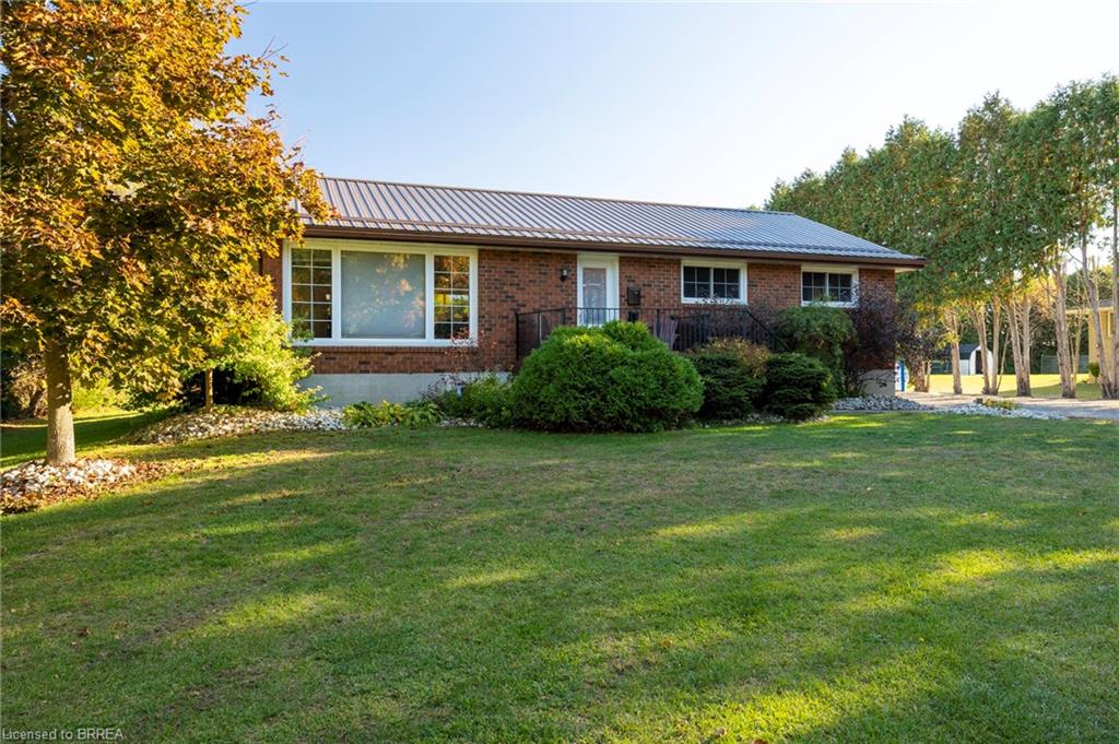 976 Mcdowell Road E Property Photo 4