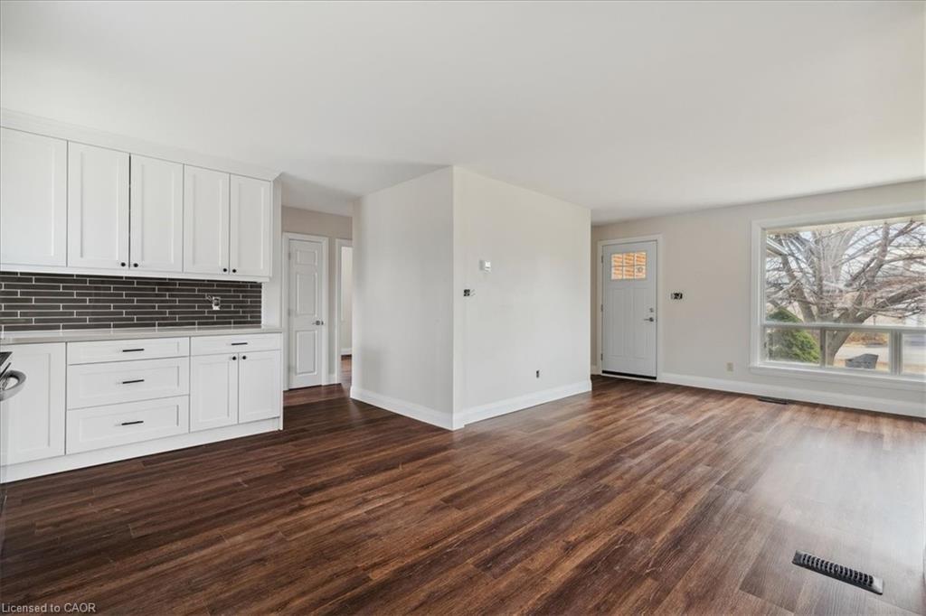 79 Canterbury Avenue Property Photo 11