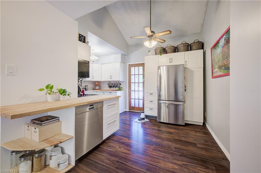 127 Henderson Street Property Photo 10