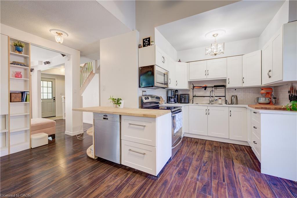 127 Henderson Street Property Photo 13