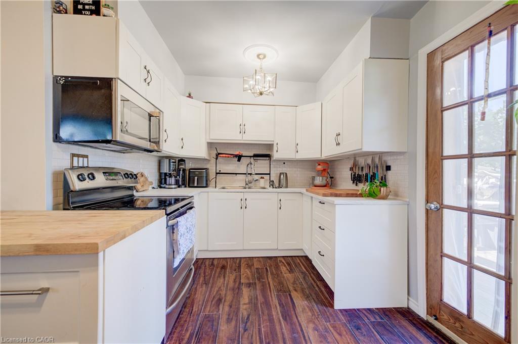 127 Henderson Street Property Photo 14