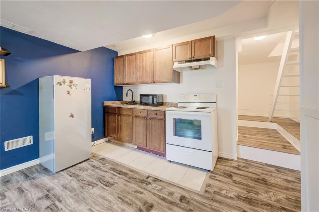 127 Henderson Street Property Photo 31