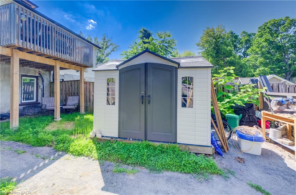 127 Henderson Street Property Photo 38