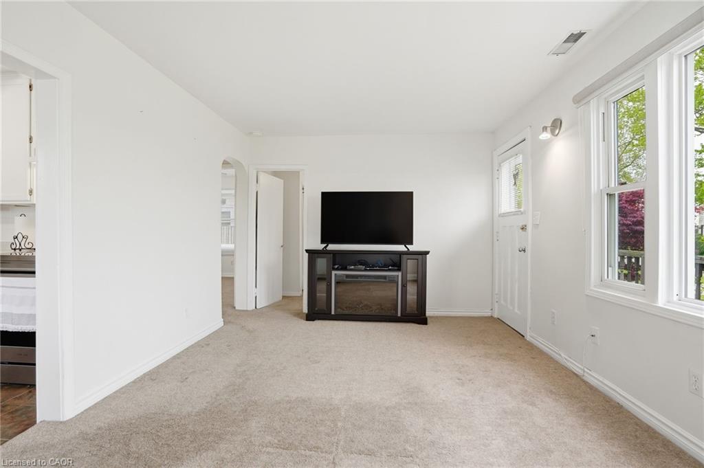 15 Kirk Street Property Photo 6