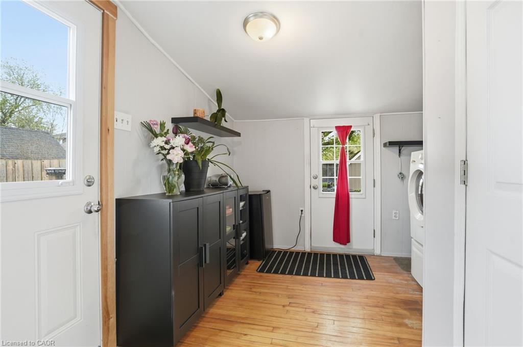 15 Kirk Street Property Photo 19