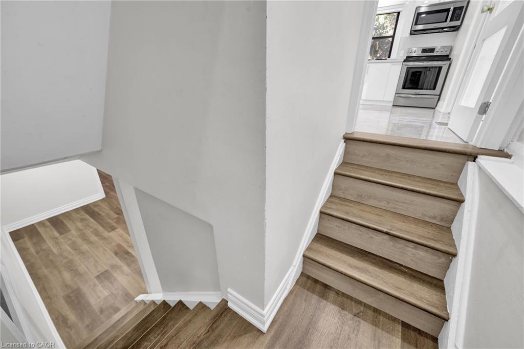153 Clarence Street Property Photo 18