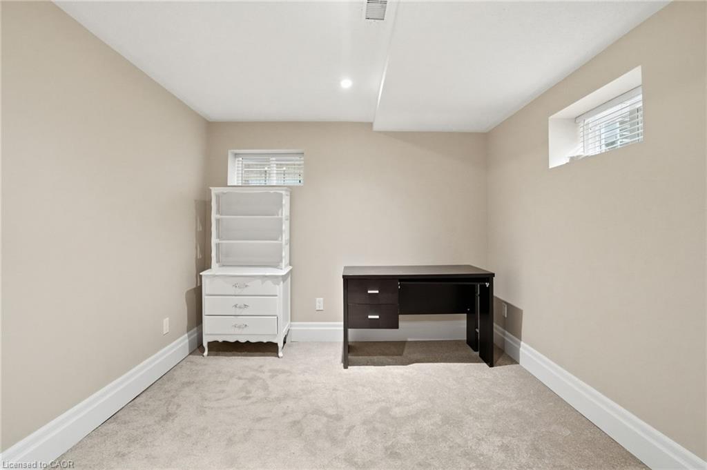 344 East 36th Street Property Photo 28