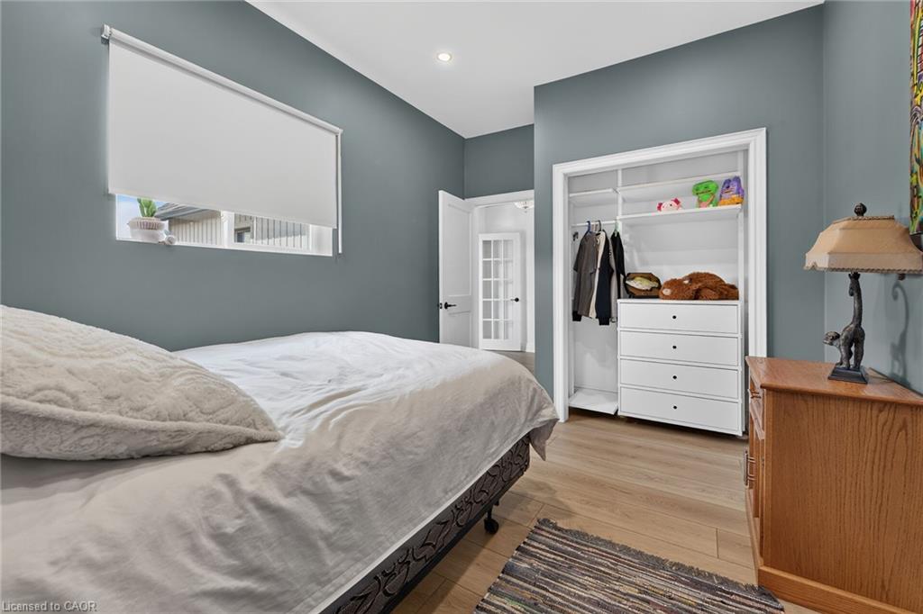 7327 Rainham Road Property Photo 27