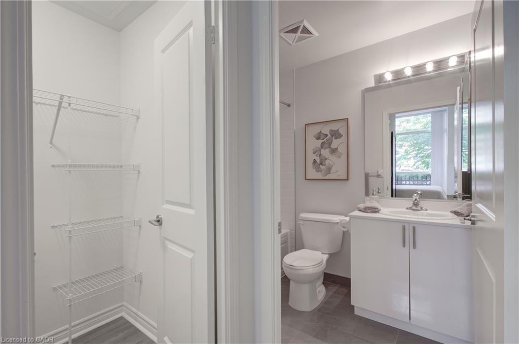107-349 Rathburn Road W Property Photo 8