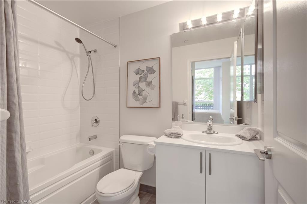 107-349 Rathburn Road W Property Photo 14