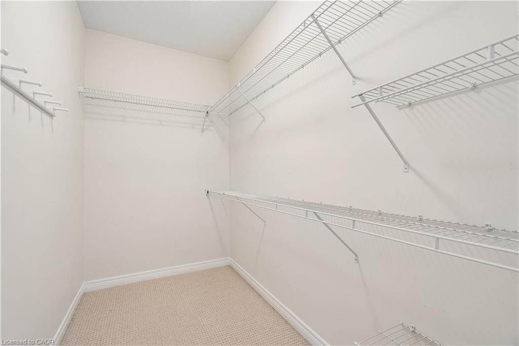 8-19 Simmonds Drive Property Photo 27