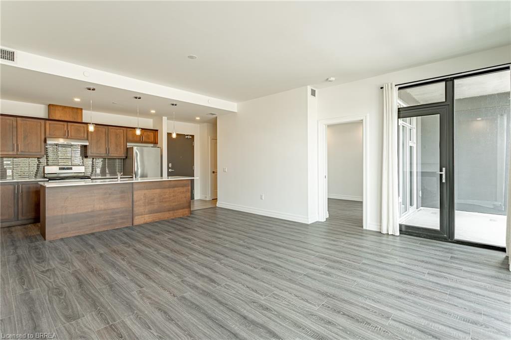 306-38 Harbour Street Property Photo 6
