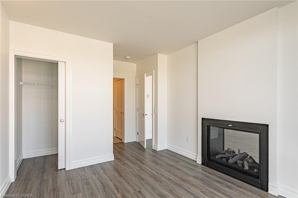306-38 Harbour Street Property Photo 8