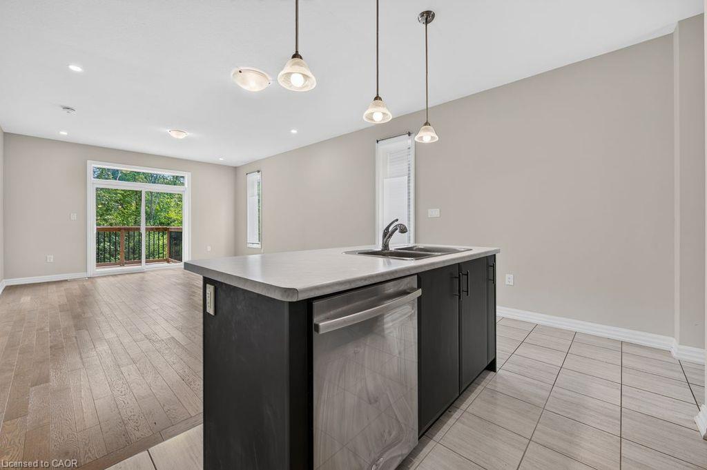 54-4311 Mann Street Property Photo 14