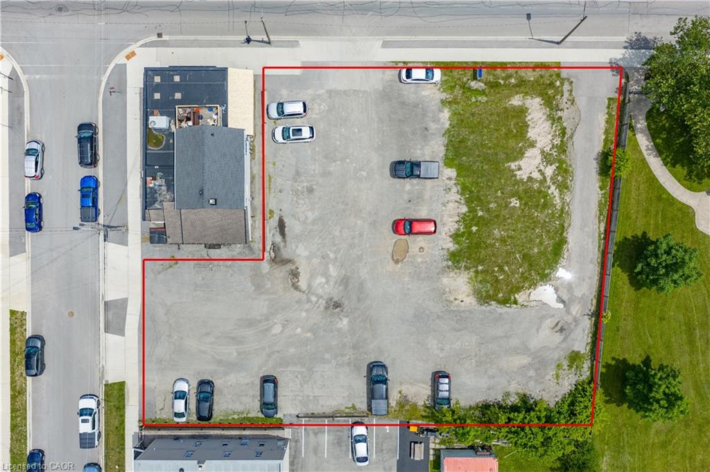 619 King Street Property Photo 5