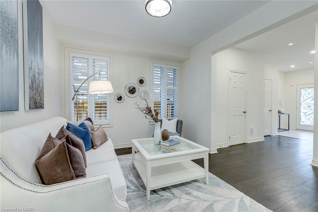 598 Bessborough Drive Property Photo 9