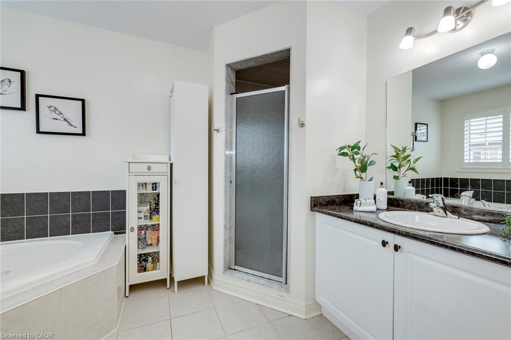 598 Bessborough Drive Property Photo 27