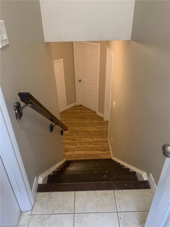 408 Westcroft Drive N Property Photo 2
