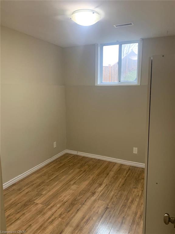 408 Westcroft Drive N Property Photo 8