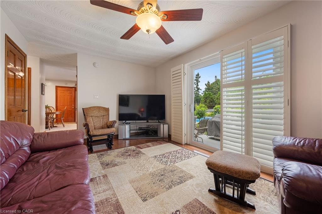 7 Thomson Road Property Photo 16