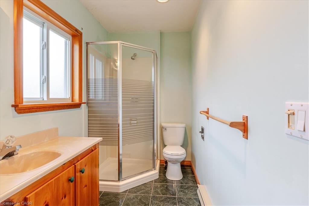 207 Green Road Property Photo 32