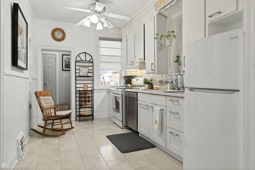 49 Cheever Street Property Photo 10