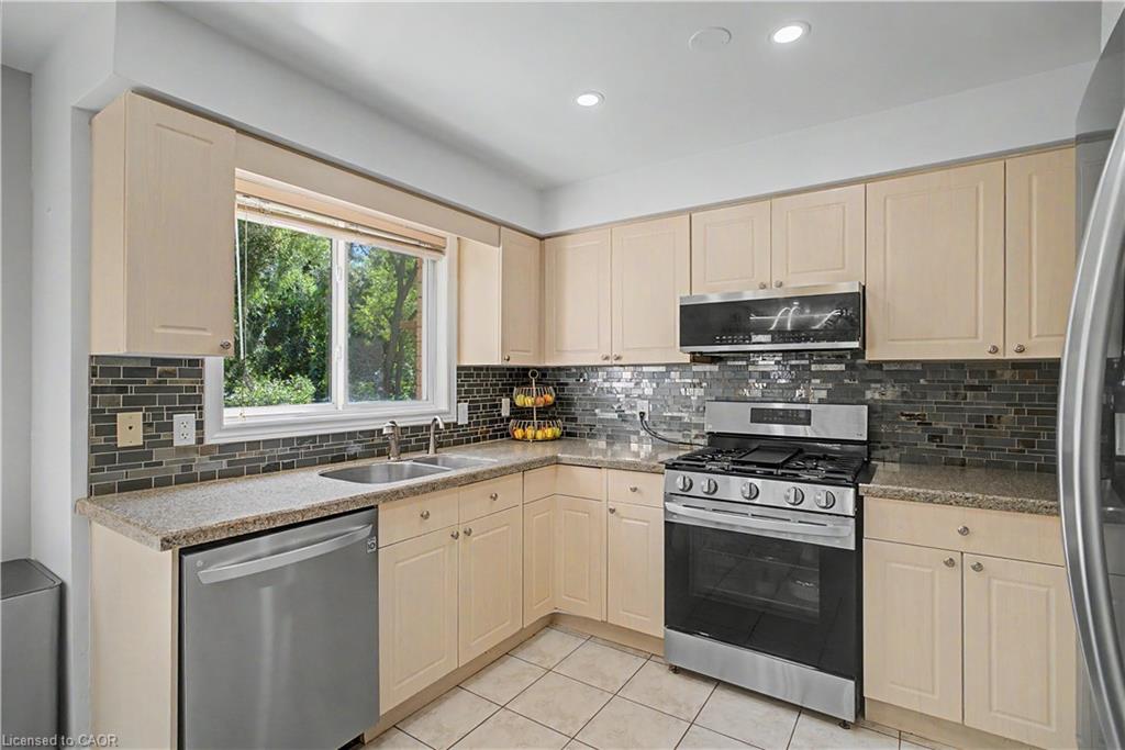 63 Brisbane Drive Property Photo 17