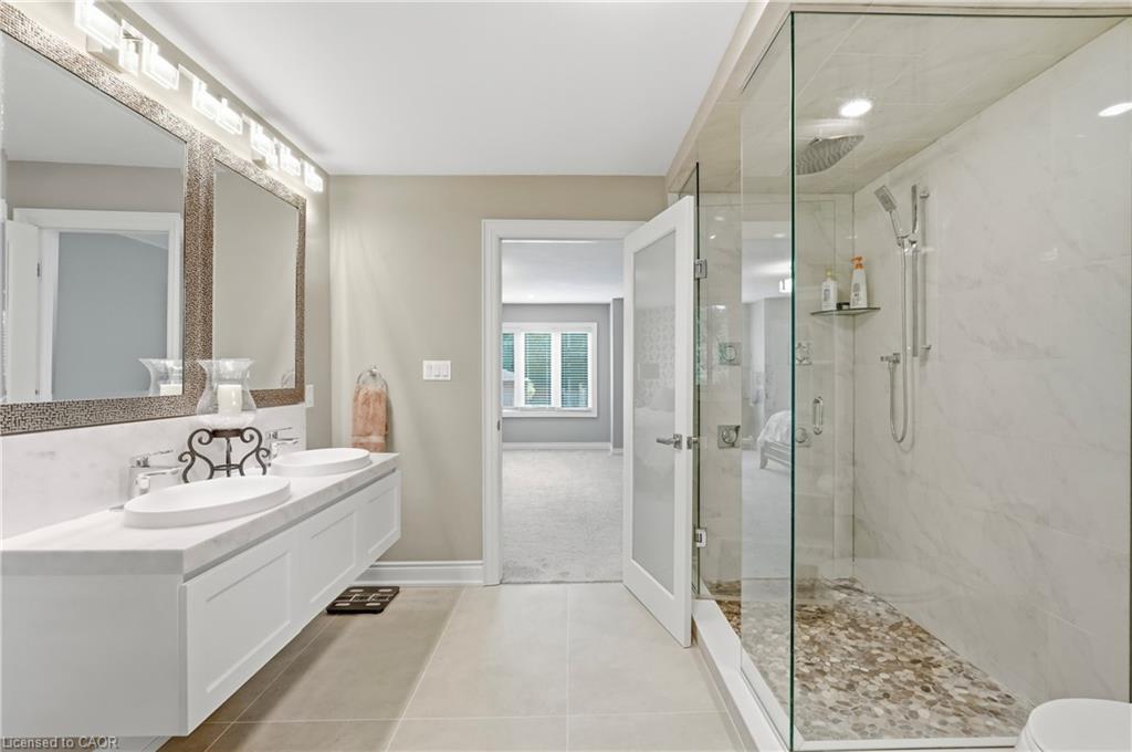 332 Woodworth Drive W Property Photo 23