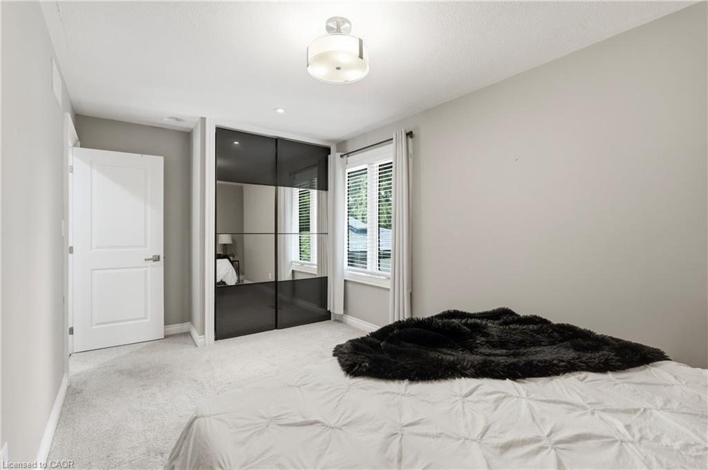 332 Woodworth Drive W Property Photo 25