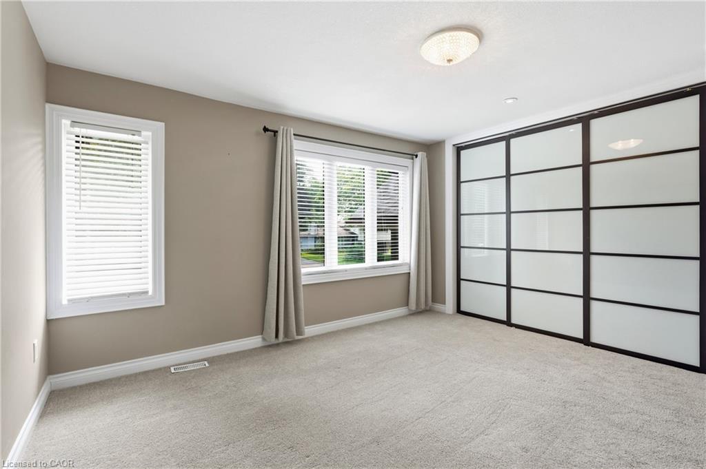 332 Woodworth Drive W Property Photo 28