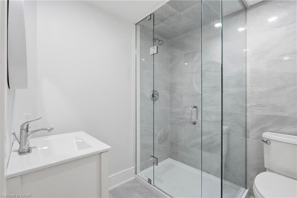 332 Woodworth Drive W Property Photo 35