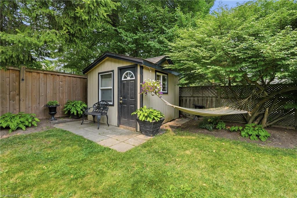 332 Woodworth Drive W Property Photo 41