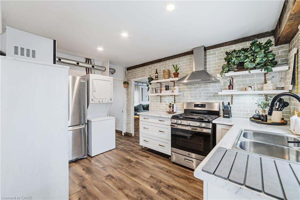 2 Fagan Street Property Photo 17