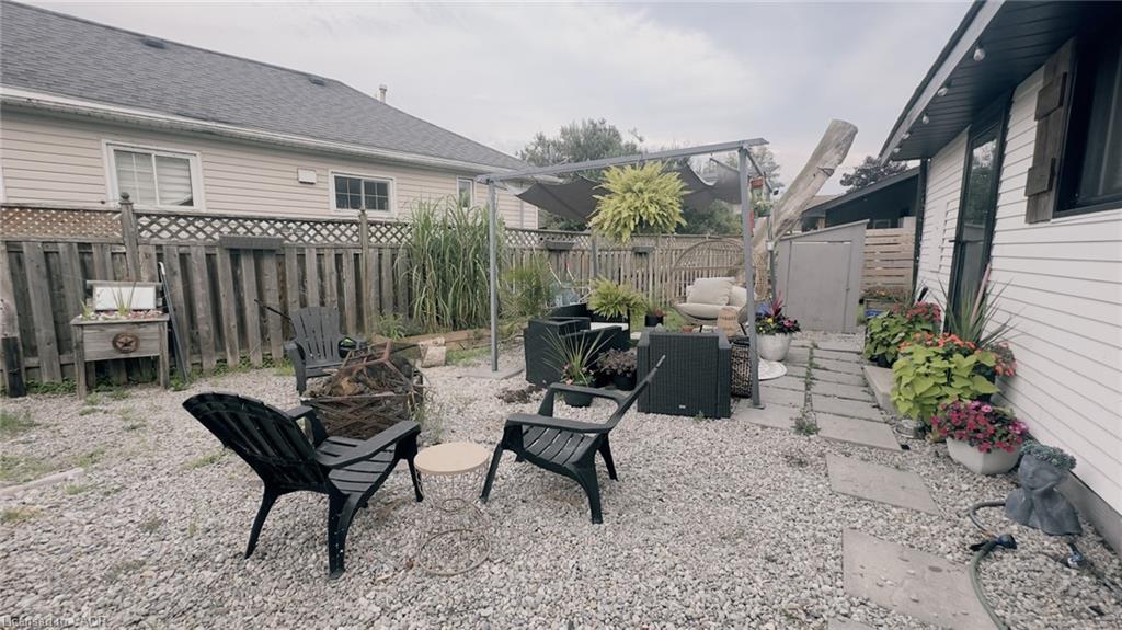 2 Fagan Street Property Photo 28
