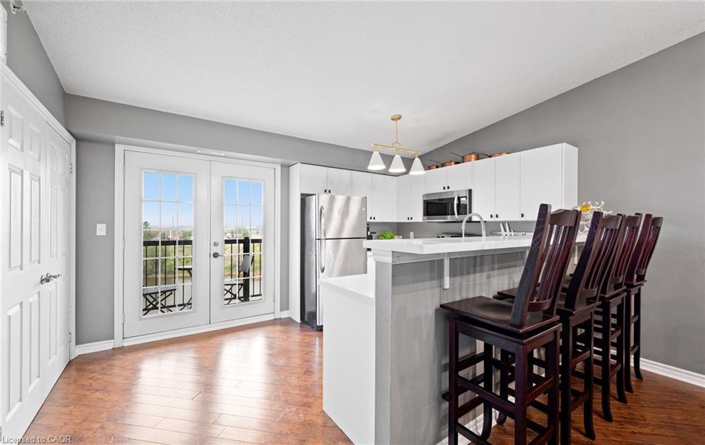 401-1491 Maple Avenue Property Photo 8