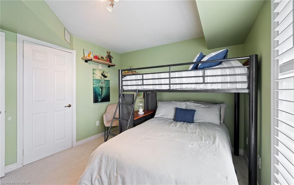 401-1491 Maple Avenue Property Photo 15