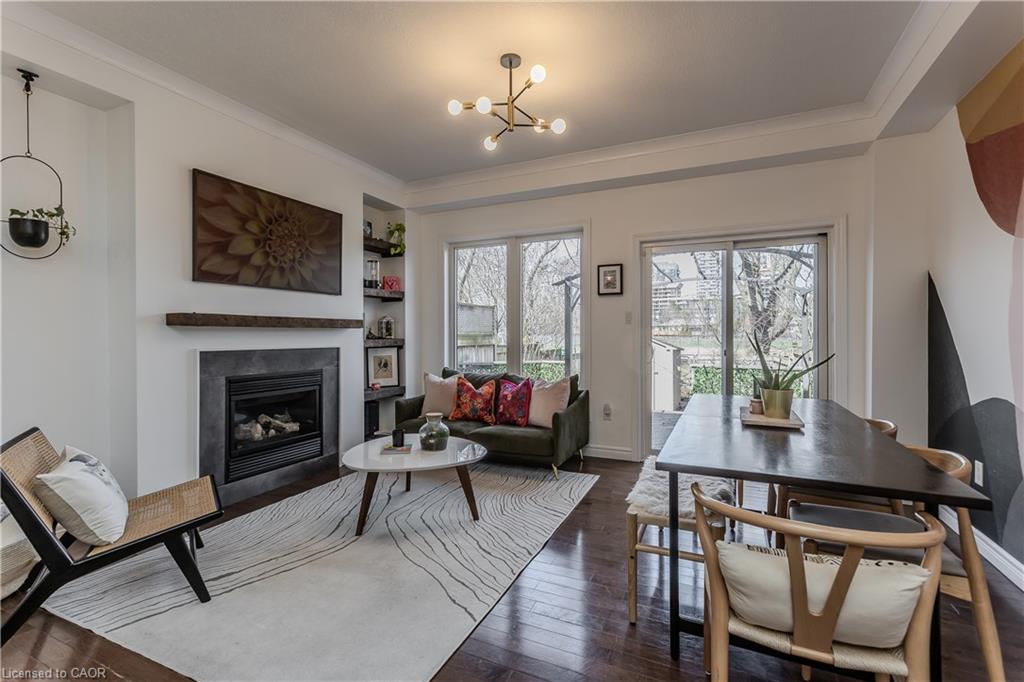 2121 Prospect Street Property Photo 10